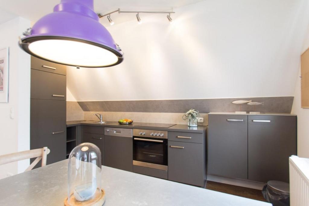 Baltic-suite Ii - Versteck Am Strom