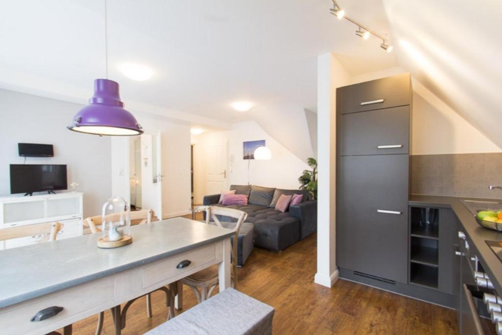 Baltic-suite Ii - Versteck Am Strom Rostock